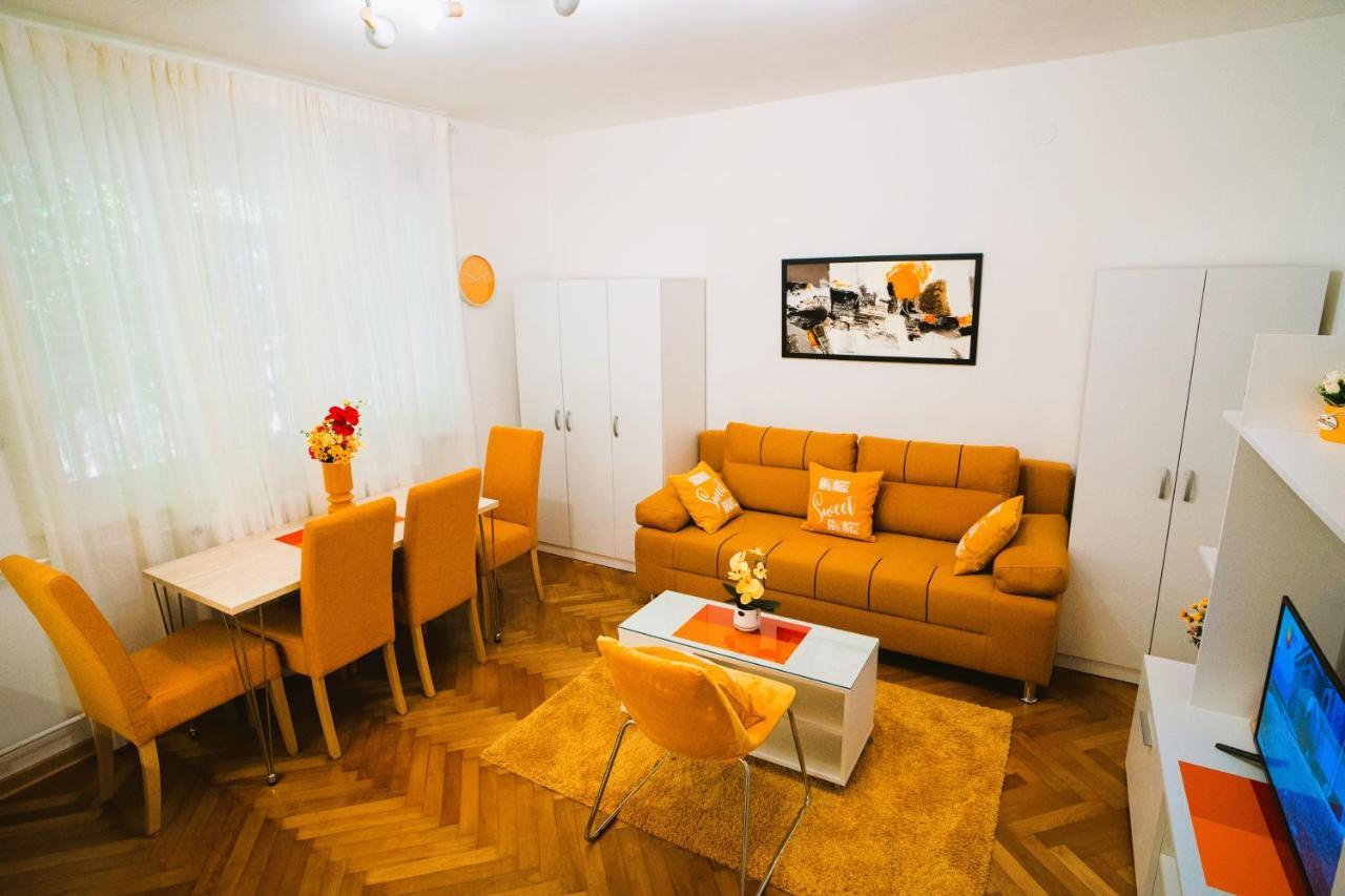 Golden Place Belgrád Kültér fotó